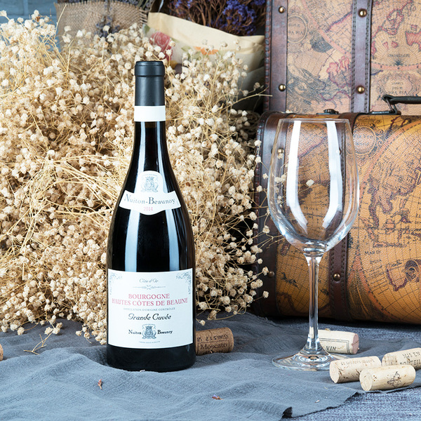 法国纽顿博内庄园勃艮第博恩丘特酿干红葡萄酒750ml